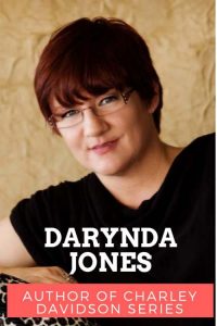 Darynda Jones author